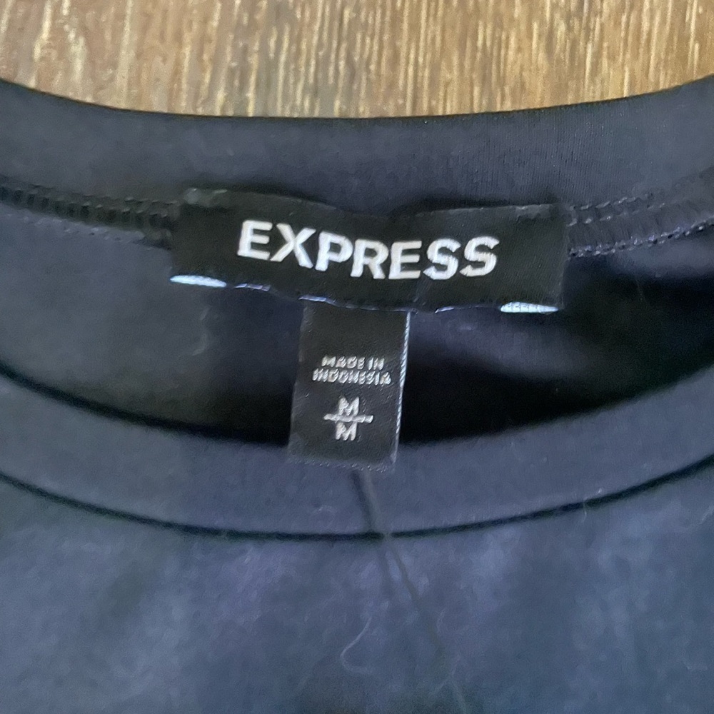 Express top - Picture 9 of 14